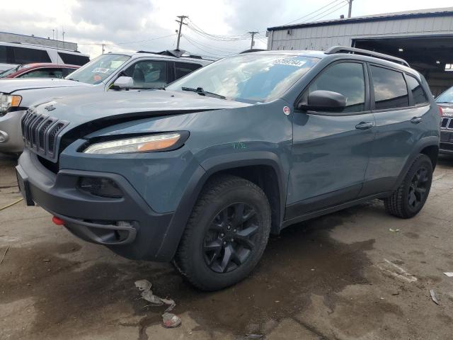  Salvage Jeep Cherokee