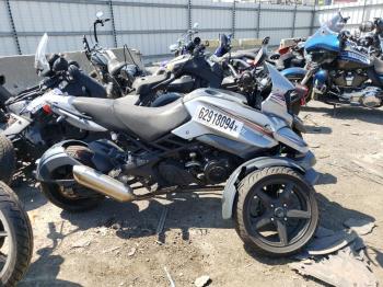  Salvage Geel Motorcycle