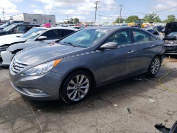  Salvage Hyundai SONATA