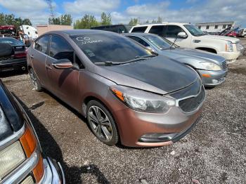  Salvage Kia Forte