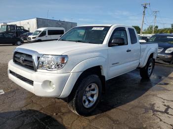  Salvage Toyota Tacoma