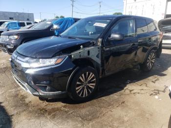  Salvage Mitsubishi Outlander