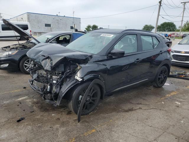  Salvage Nissan Kicks