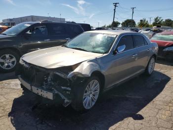  Salvage Chrysler 300