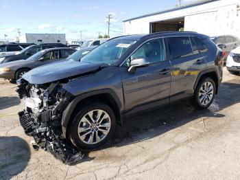  Salvage Toyota RAV4