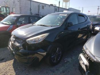  Salvage Hyundai TUCSON