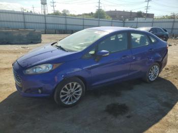  Salvage Ford Fiesta