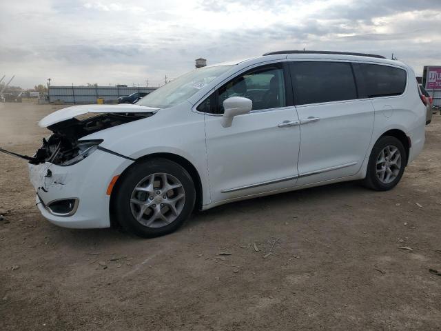  Salvage Chrysler Pacifica