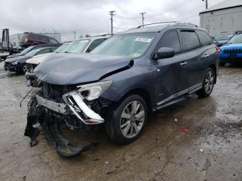  Salvage Nissan Pathfinder