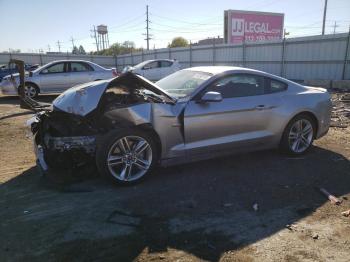  Salvage Ford Mustang