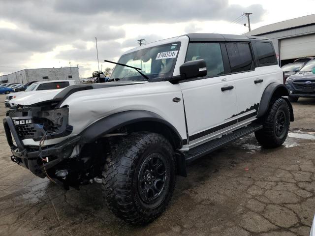  Salvage Ford Bronco