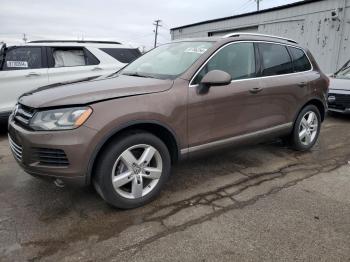  Salvage Volkswagen Touareg