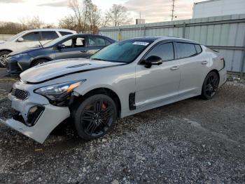  Salvage Kia Stinger