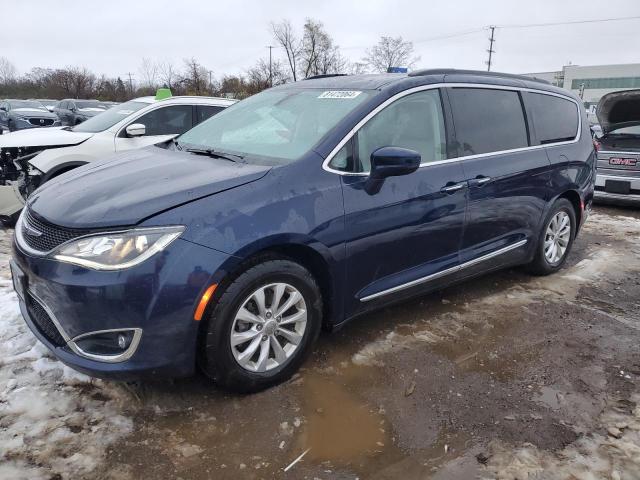  Salvage Chrysler Pacifica