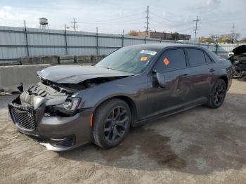  Salvage Chrysler 300