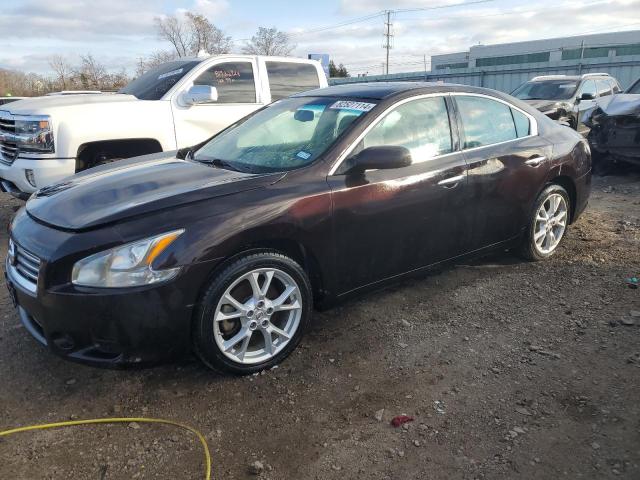  Salvage Nissan Maxima