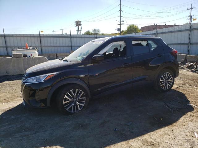  Salvage Nissan Kicks