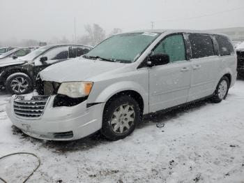  Salvage Chrysler Minivan