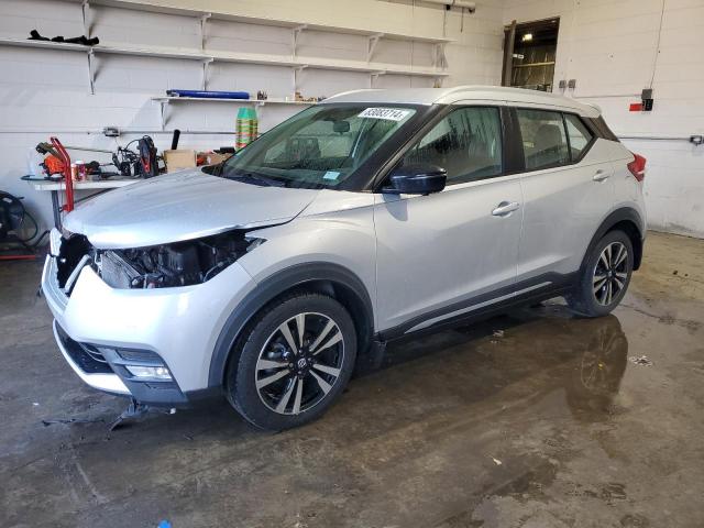  Salvage Nissan Kicks