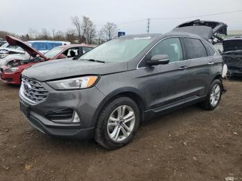  Salvage Ford Edge