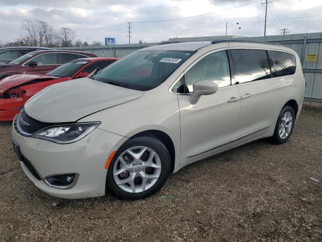  Salvage Chrysler Pacifica