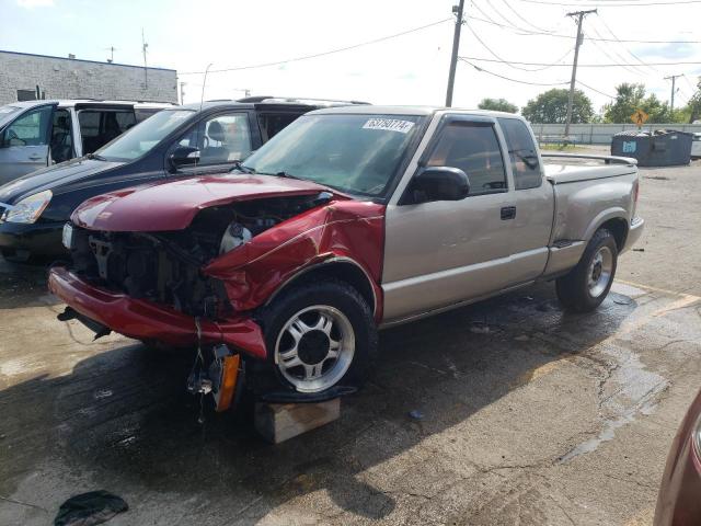  Salvage Chevrolet S-10