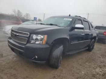  Salvage Chevrolet Avalanche