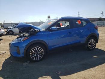  Salvage Nissan Kicks