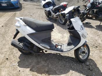  Salvage Genuine Scooter Co. Scooter