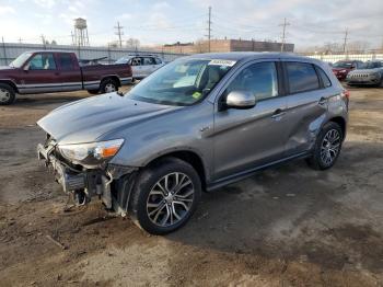  Salvage Mitsubishi Outlander