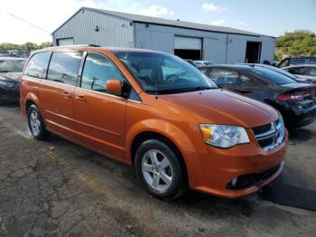  Salvage Dodge Caravan