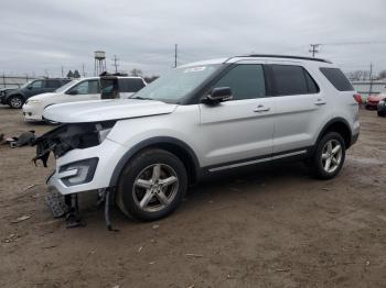  Salvage Ford Explorer