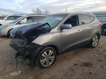  Salvage Hyundai TUCSON