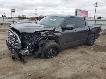  Salvage Toyota Tundra