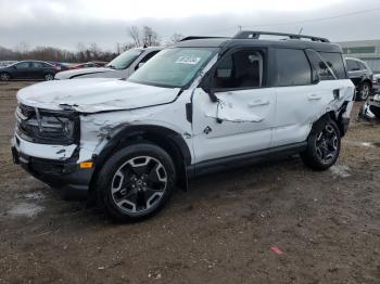  Salvage Ford Bronco