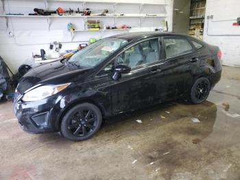  Salvage Ford Fiesta