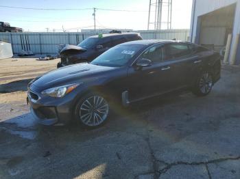  Salvage Kia Stinger