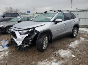  Salvage Toyota RAV4