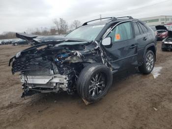  Salvage Toyota RAV4