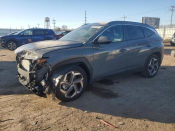  Salvage Hyundai TUCSON