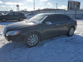  Salvage Chrysler 200