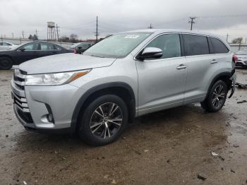  Salvage Toyota Highlander