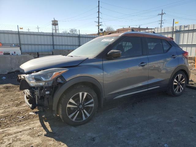  Salvage Nissan Kicks