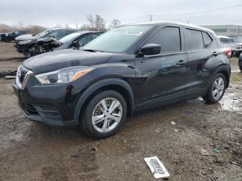  Salvage Nissan Kicks