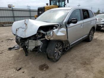  Salvage Mitsubishi Outlander