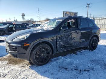  Salvage Porsche Cayenne