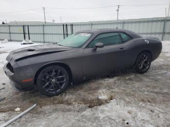  Salvage Dodge Challenger