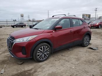  Salvage Nissan Kicks