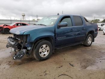  Salvage Chevrolet Avalanche