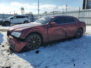  Salvage Chrysler 300